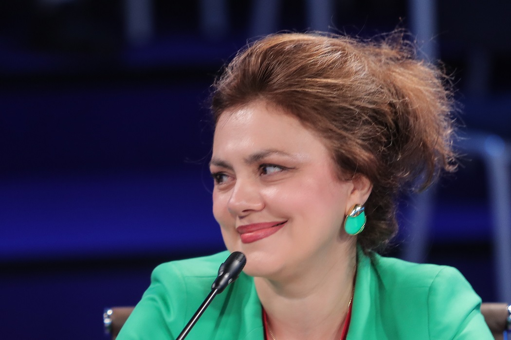 Илона Егиазарова