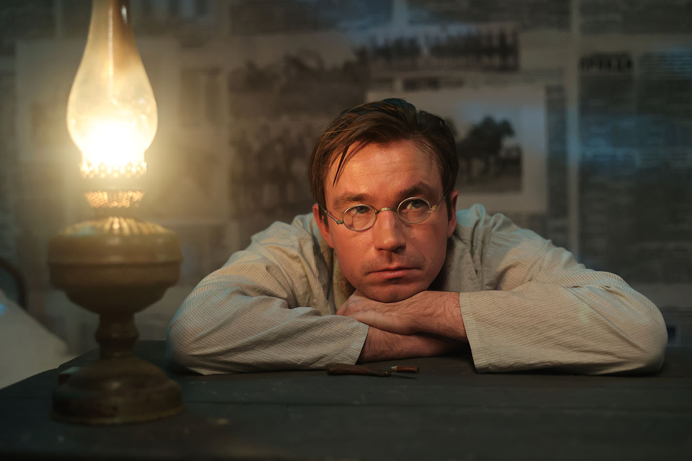 Названа дата премьеры фильма «Почтарь» с&nbsp;Александром Петровым: первые кадры 