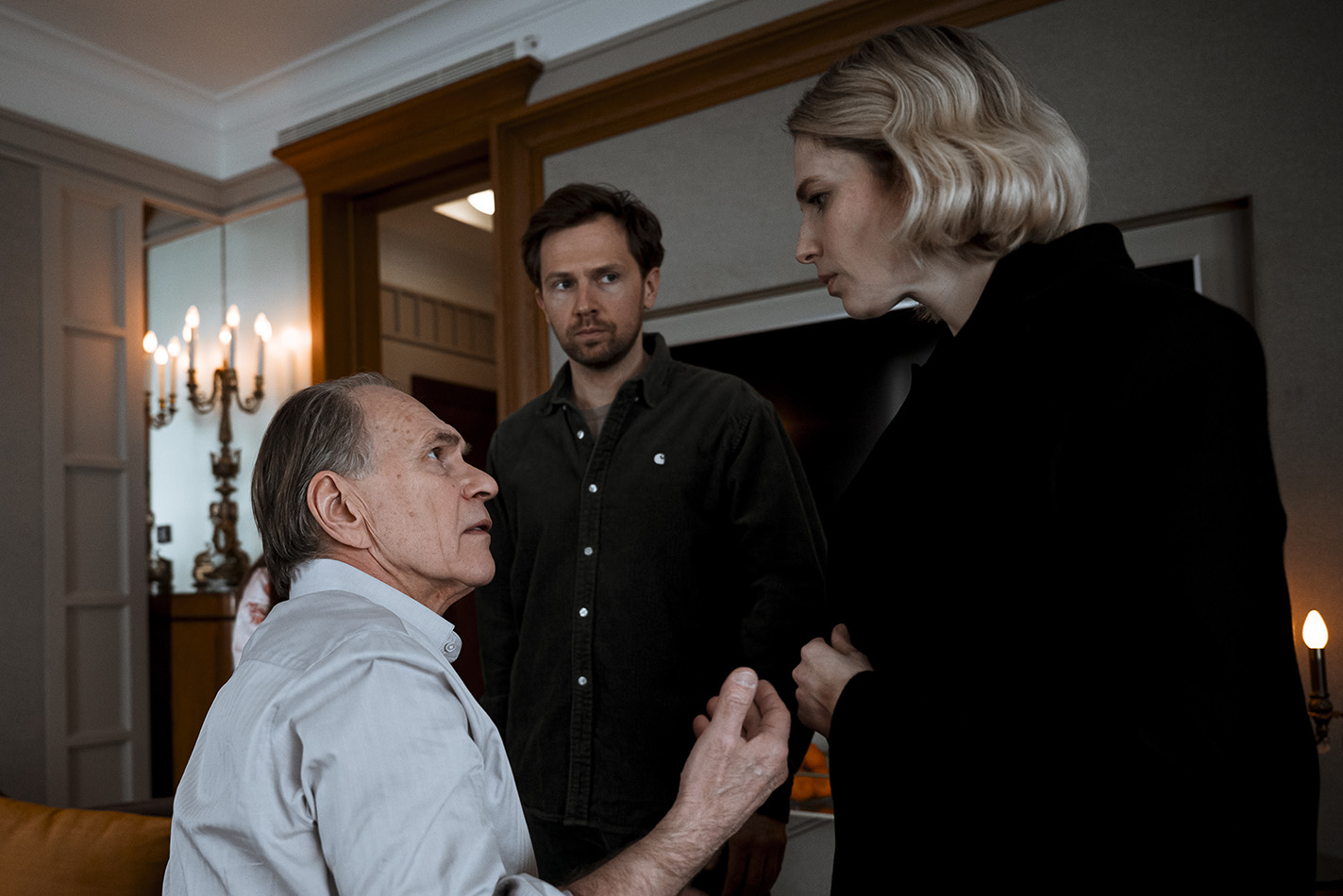 Появились первые кадры 2-го сезона сериала «Золотое дно»