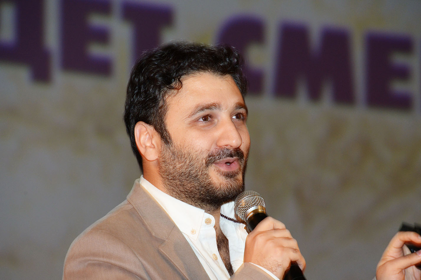 Сарик Андреасян рассказал о&nbsp;подготовке к&nbsp;съемкам «Войны и&nbsp;мира»