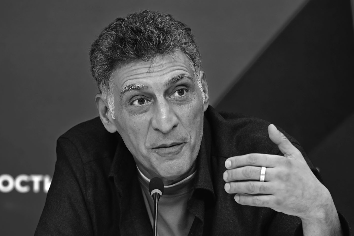 Умер Тигран Кеосаян