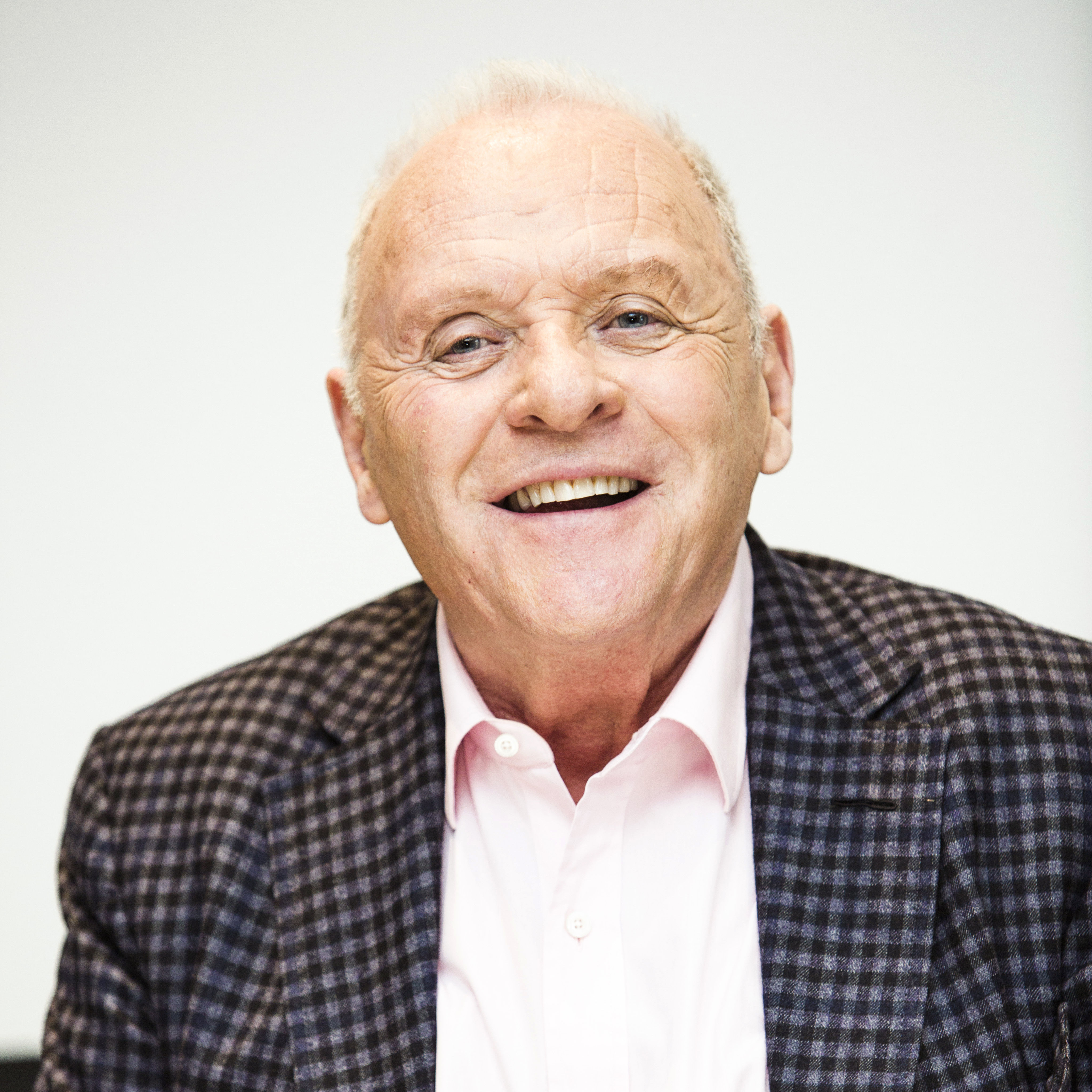 Энтони Хопкинс выпустил мемуары