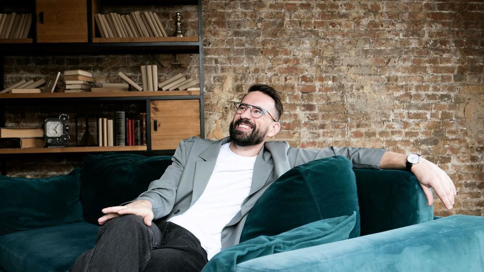 Константин Маньковский: «Когда снимали “Нам покер”, помнили, что&nbsp;любим Гая Ричи»