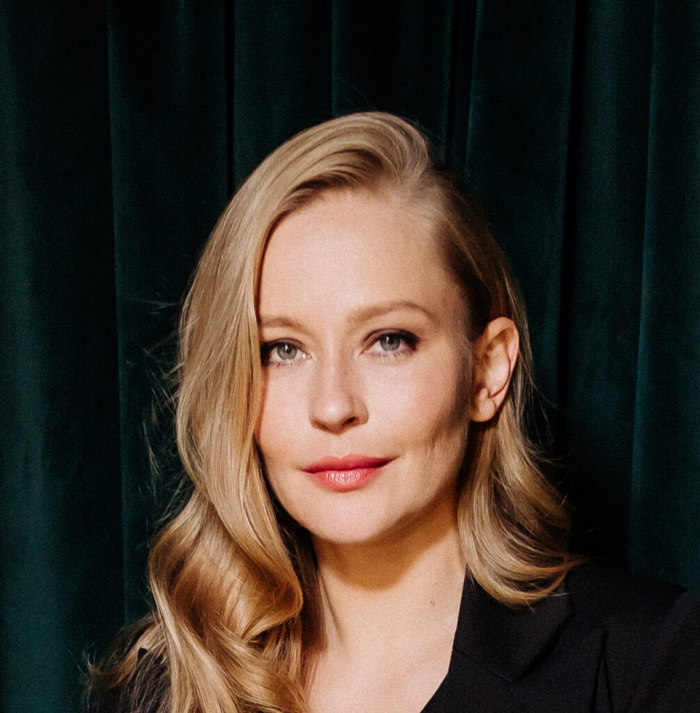 Юлия Пересильд