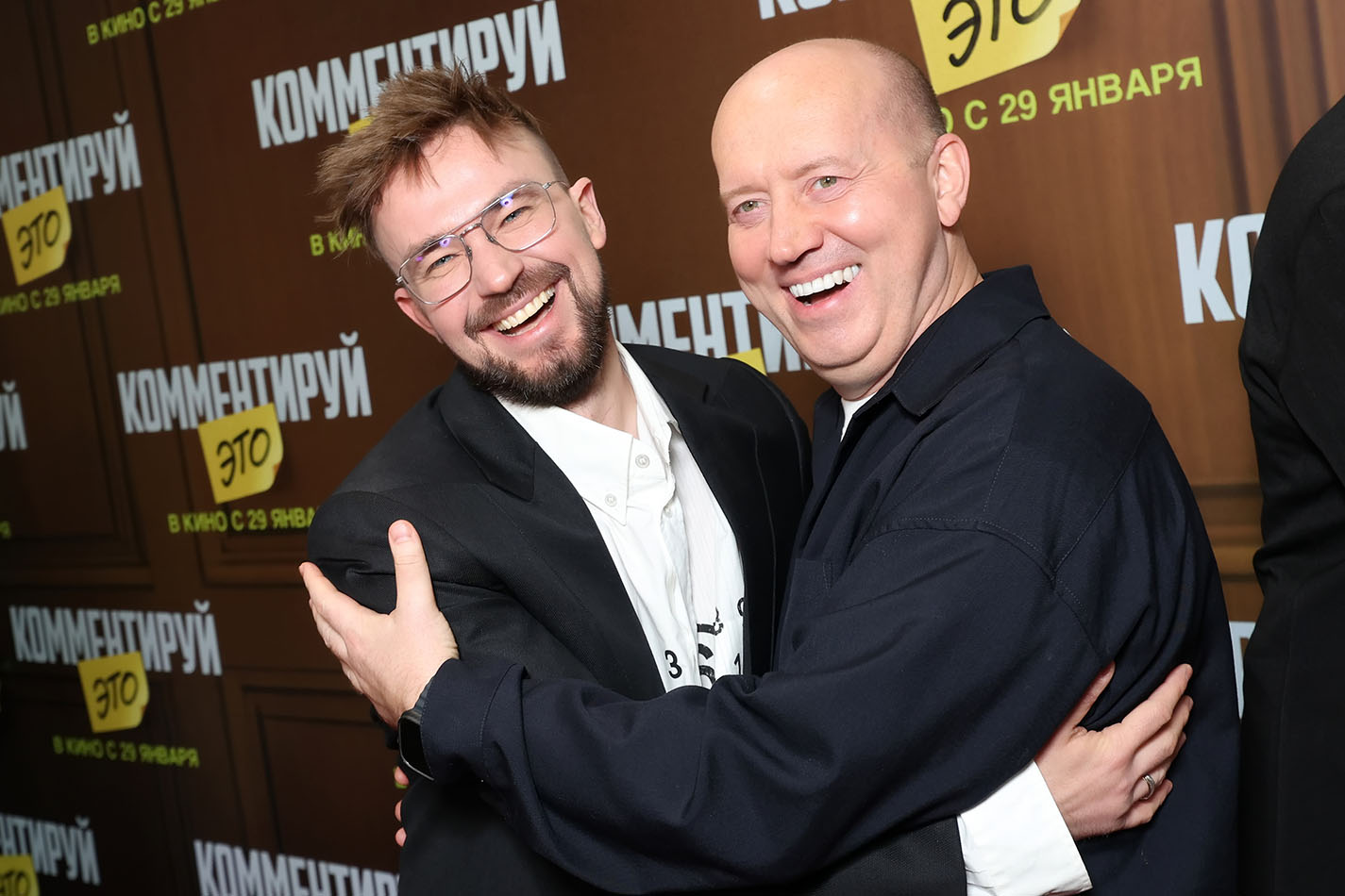 Петров воссоединился с&nbsp;Буруновым на&nbsp;премьере «Комментируй это»: фото