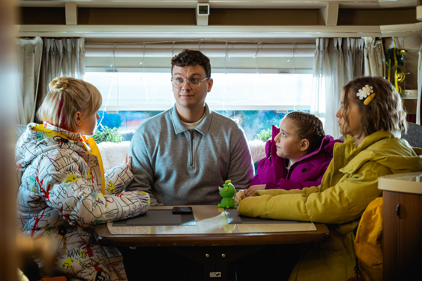 Ева Смирнова, Филипп Бледный, Полина Айнутдинова и Вита Корниенко