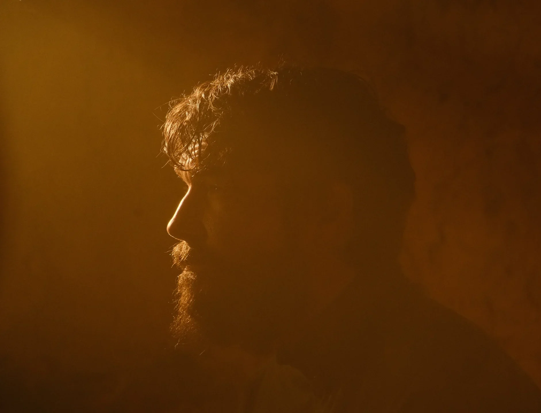 Максим Матвеев в лучах солнца