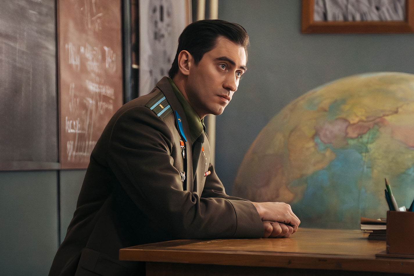 Дмитрий Чеботарев