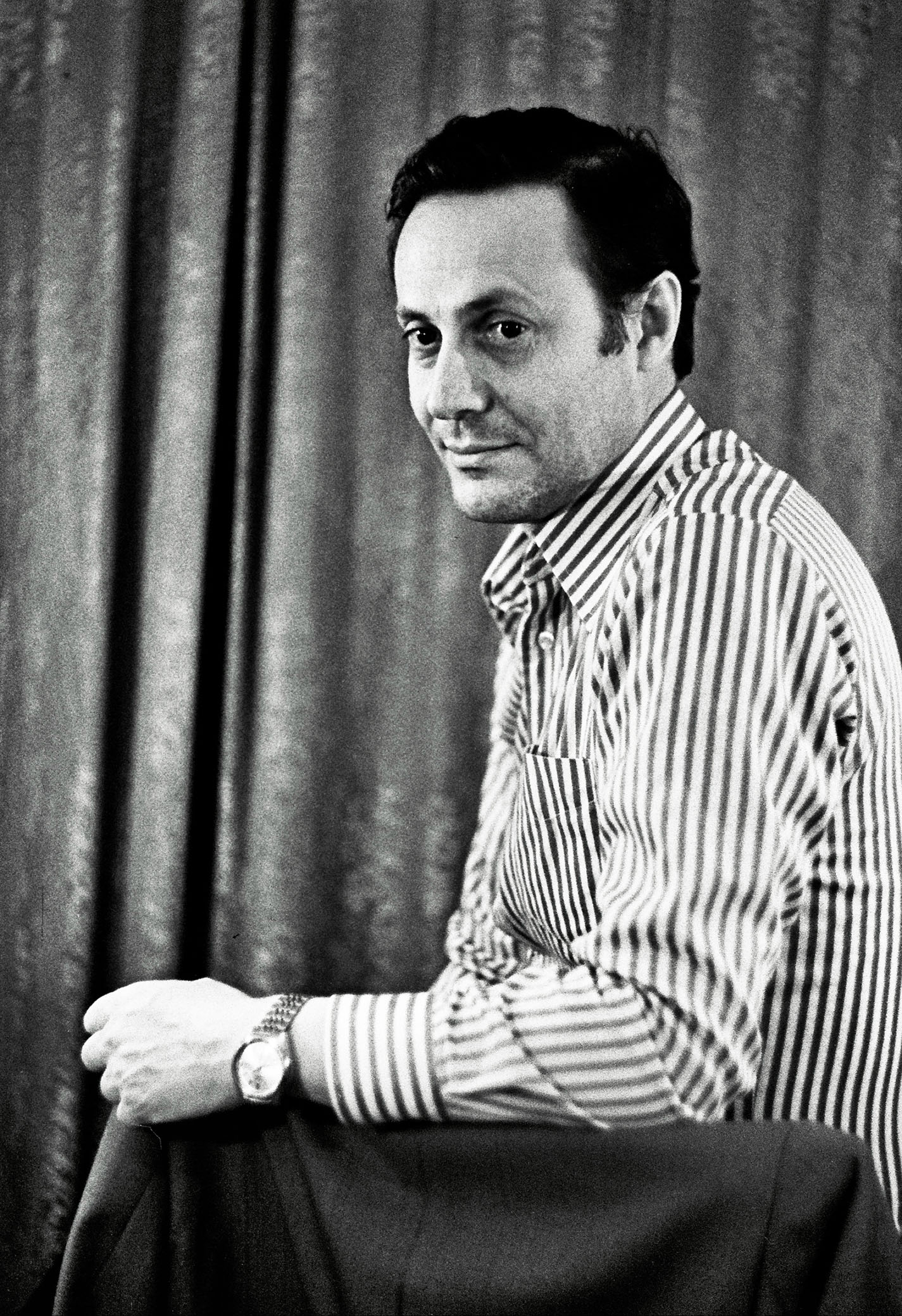 Юрий Соломин