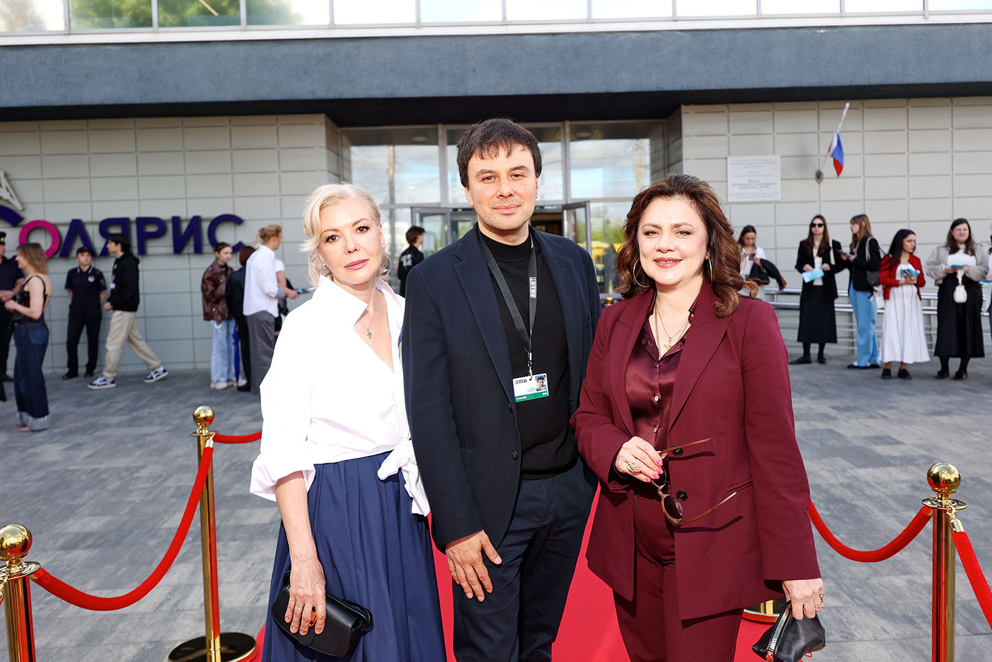 Жюри конкурса документальных сериалов: Светлана Музыченко, Владимир Головнев и Илона Егиазарова 