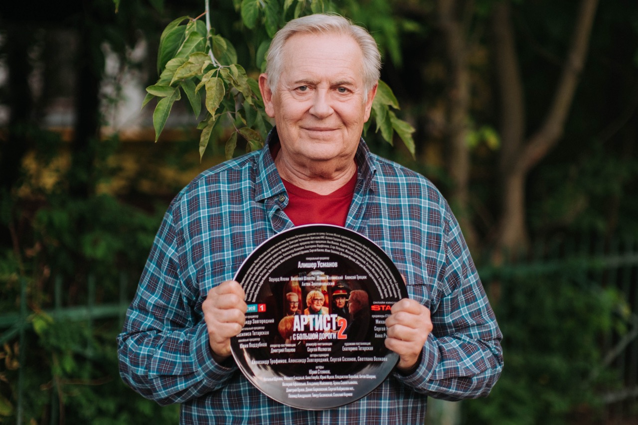 Юрий Стоянов столкнется с&nbsp;подражателем во&nbsp;2-м сезоне «Артиста с&nbsp;большой дороги»