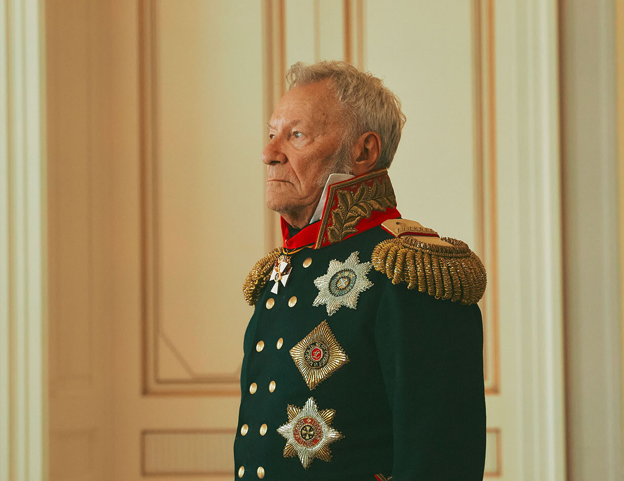 Сергей Шакуров в генеральской форме