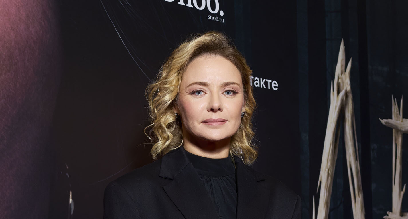 Разумовская, Грыу с&nbsp;мамой, Башаров с&nbsp;женой на&nbsp;премьере «Леса»: фото