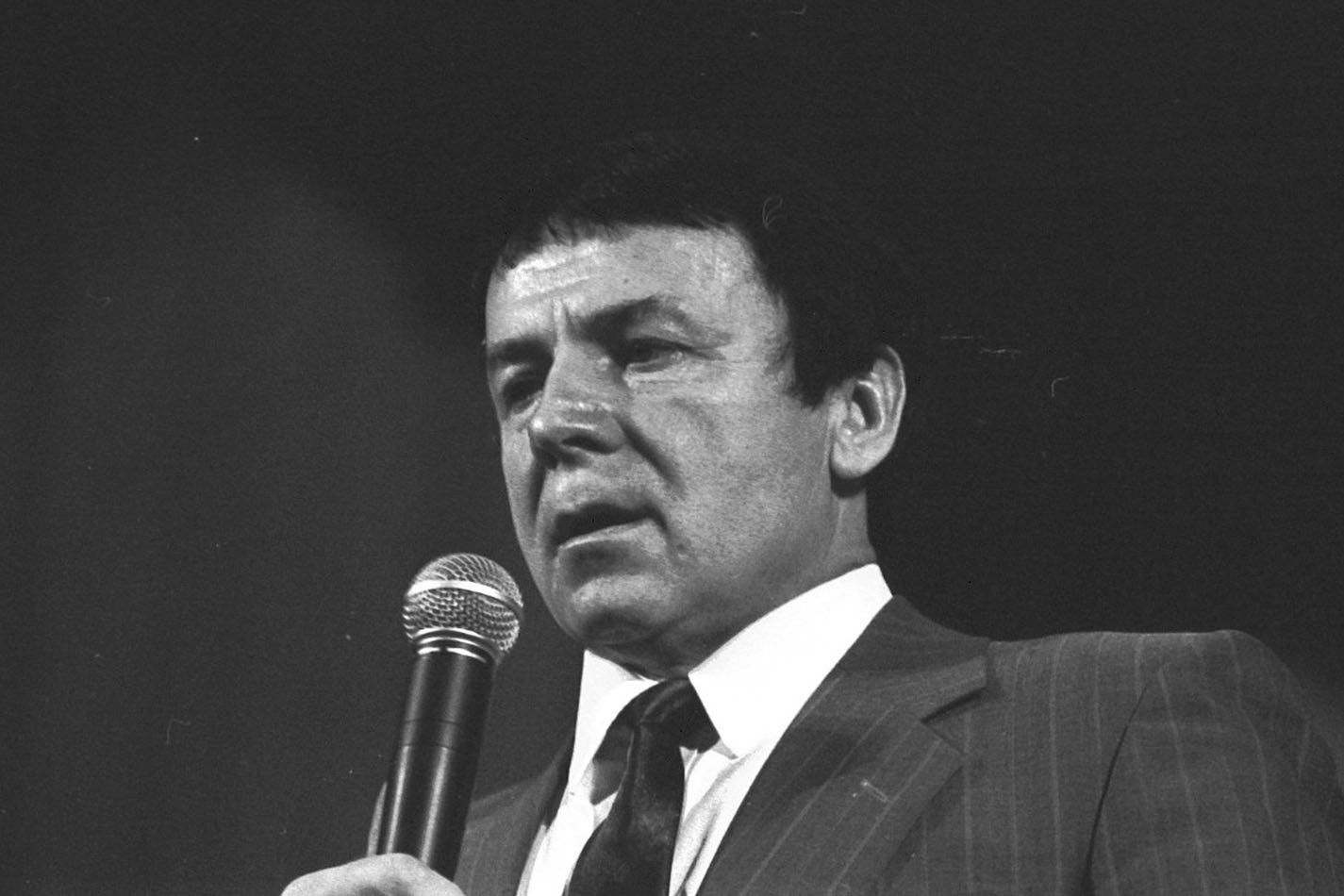 Анатолий Кашпировский